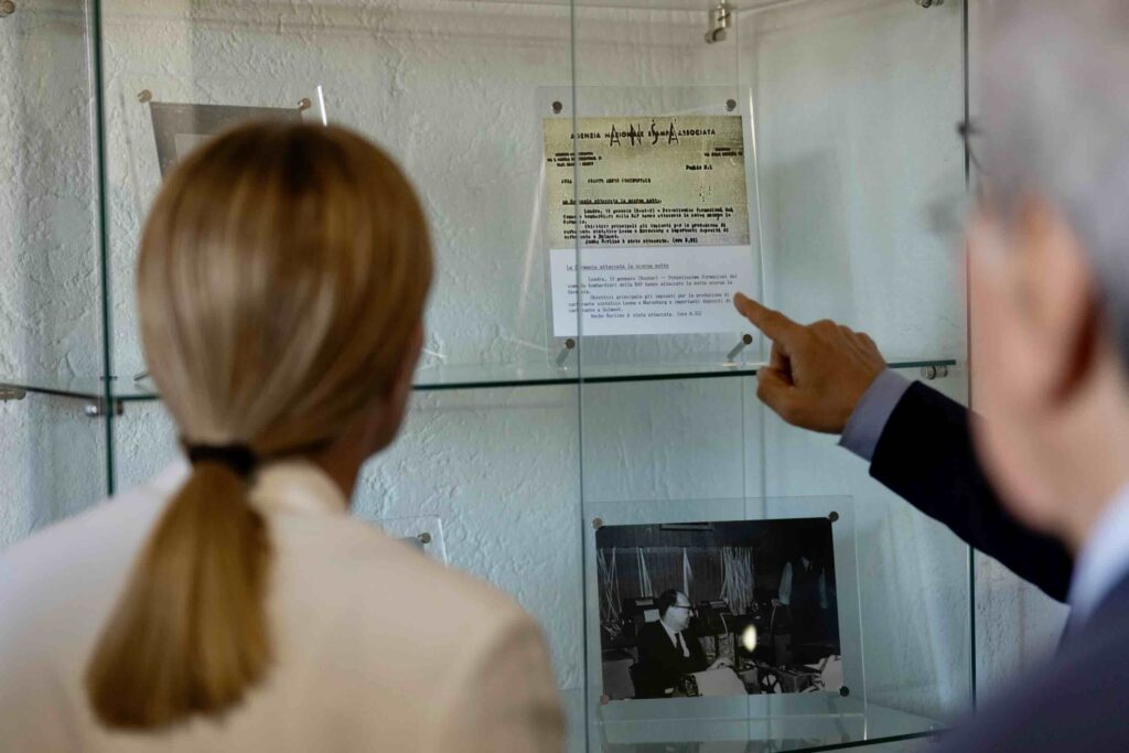 la visita della premier Meloni alla sede dell'Ansa