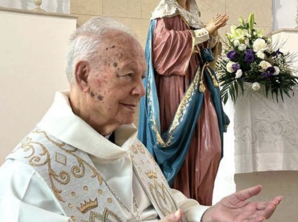 Mons. Costanzo