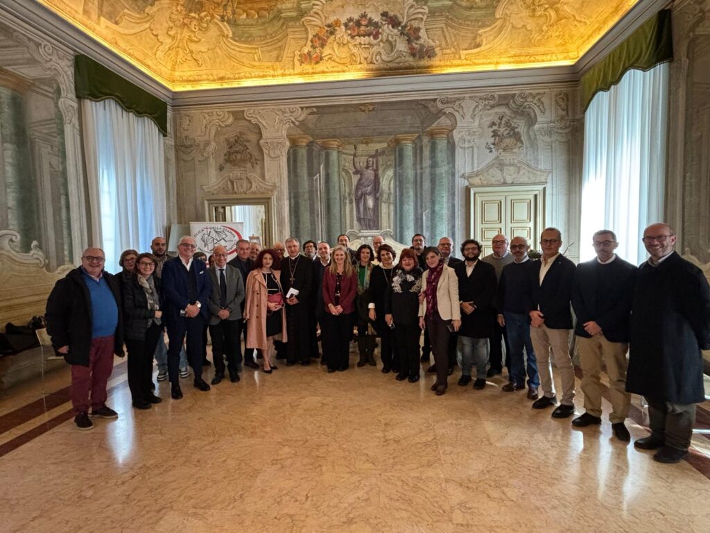 mons. Lorefice con i giornalisti di Palermo