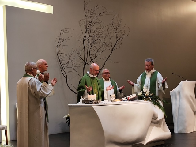 messa la celebrazione della messa al congresso dell'Ucsi