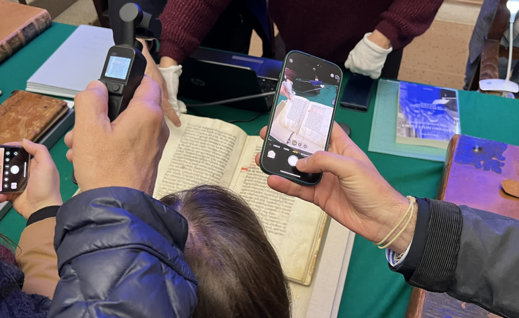 il web supera anche la tv, ma sulla fiducia non c'è nessun sorpasso