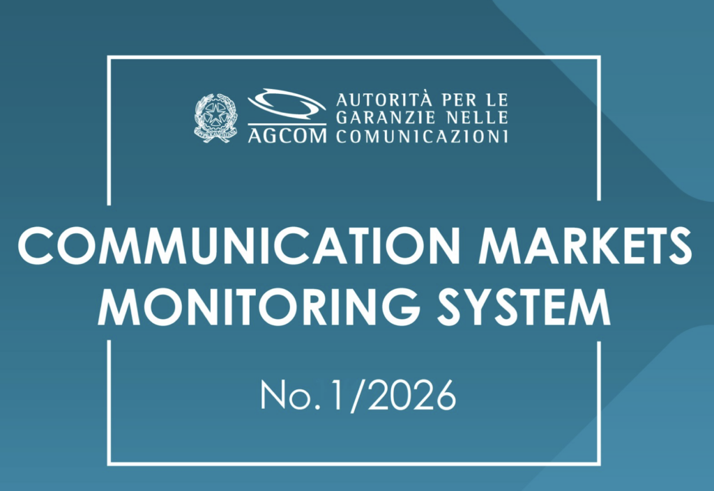 nuovo report certifica la flessione dei media tradizionali